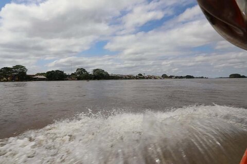 Governo de RO avança em operação de resgate do Barco Hospital Walter Bartolo no Rio Mamoré