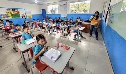 Parlamentares aprovam R$ 3 milhões para premiação de escolas públicas com melhores índices de alfabetização