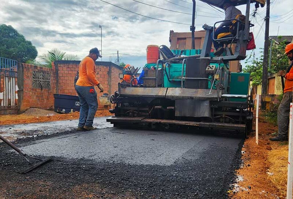 Gestão Marcos Rocha asfalta 30 ruas do bairro Três Marias em Porto Velho  - Gente de Opinião