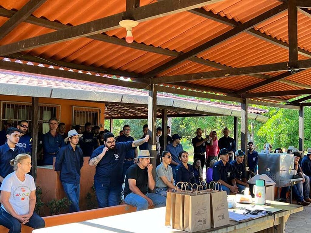 Dia de Campo das Agrárias movimenta Fazenda Escola da FIMCA com foco em sustentabilidade e integração entre cursos - Gente de Opinião