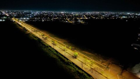 Prefeitura entrega primeira etapa da iluminação da avenida Guaporé, em Porto Velho