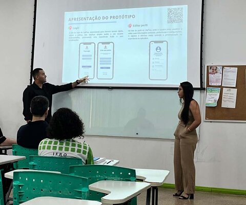 Acadêmicos do Zona Norte desenvolvem aplicativo para rotas inteligentes em Porto Velho