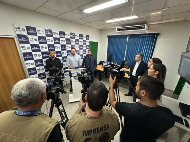 Serviço do Emplacamento Digital foi apresentado à imprensa na quinta-feira (17) - Gente de Opinião