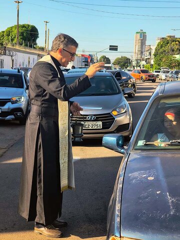 Hoje é dia de São Cristóvão, nascido Reprobus, padroeiro dos Motoristas - Gente de Opinião