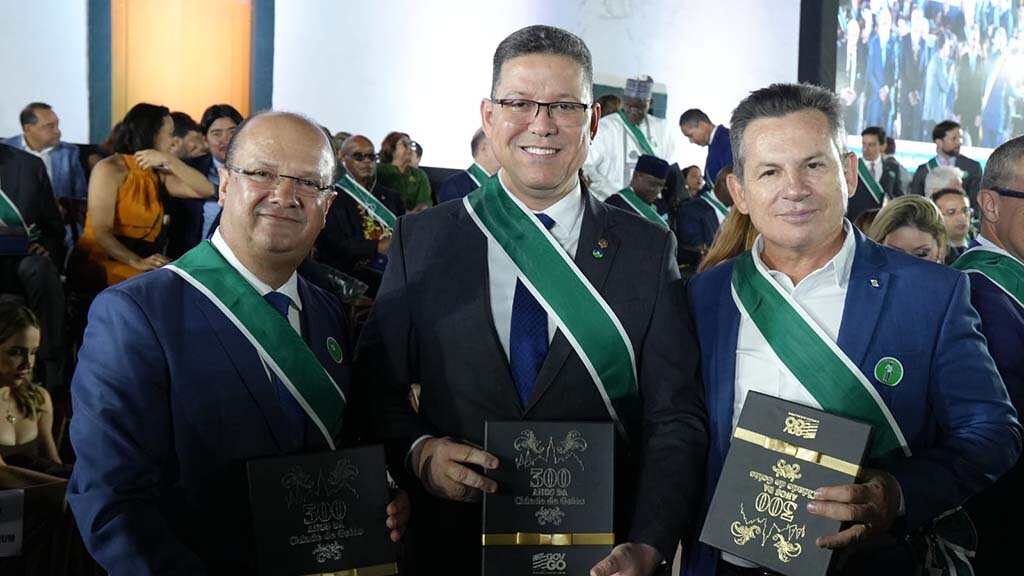 Governador Marcos Rocha recebe Comenda da Ordem do Mérito Anhanguera em ato marcado por integração entre Rondônia e Goiás - Gente de Opinião
