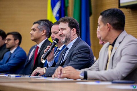 Alero realiza entrega de títulos, medalhas e votos de louvor a personalidades que contribuem com o desenvolvimento de Rondônia 
