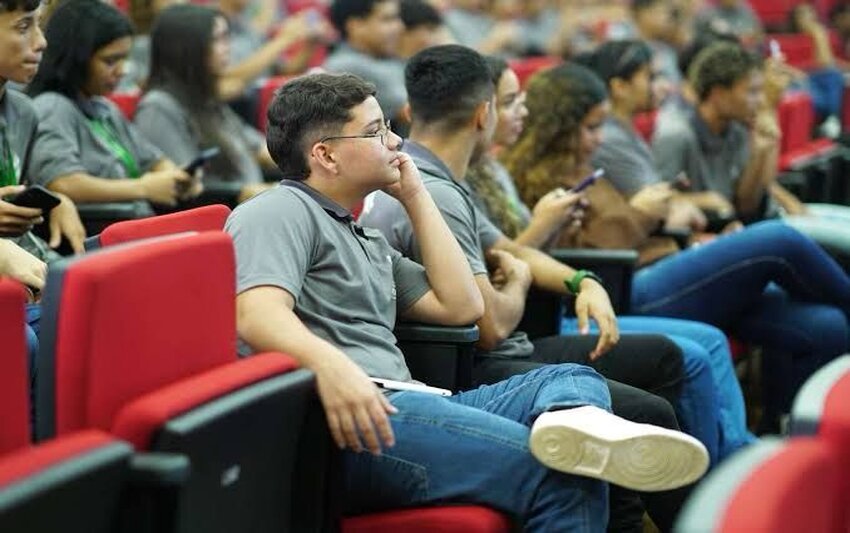 Assembleia Legislativa de Rondônia celebra o Dia do Estagiário com palestras e atividades especiais 