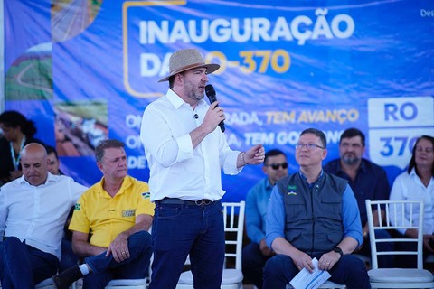 Presidente da Assembleia Legislativa comemora entrega da RO-370, a Rodovia do Boi, em Corumbiara 