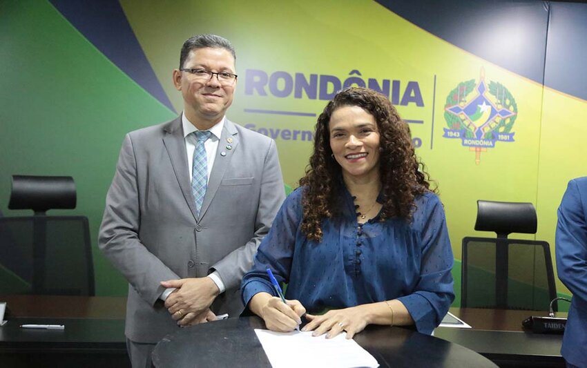 Marcos Rocha e Luana Rocha fortalecem proteção à criança assinando o “Pacto pela Primeira Infância”, em Rondônia