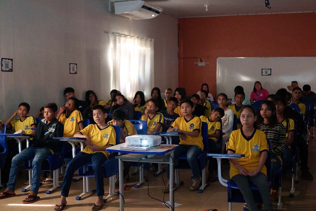 Cinema de animação encanta estudantes em Guajará-Mirim no primeiro dia do Festival Infantil de Cinema de Animação de Rondônia – FICAR - Gente de Opinião