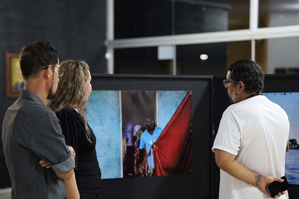 Memória e tradição: veja o catálogo digital da exposição fotográfica sobre a Festa do Divino em RO  - Gente de Opinião