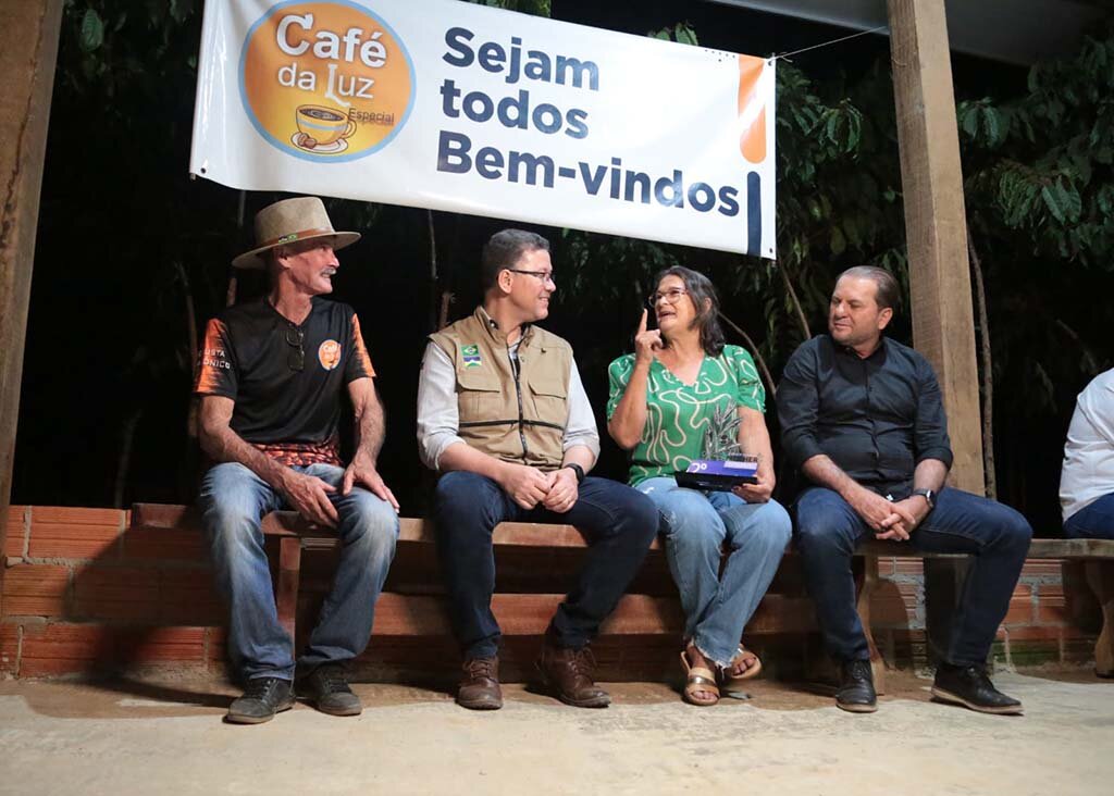 Governador Marcos Rocha visita propriedade rural referência na produção de café em Cacoal - Gente de Opinião