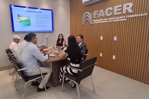 FACER realiza reunião institucional com vereadores de Guajará-Mirim para tratar de incentivos fiscais e programas institucionais