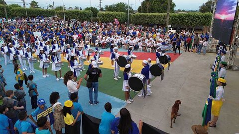 Desfile de 7 de Setembro mobiliza 2 mil pessoas e homenageia pioneiros em Rio Crespo