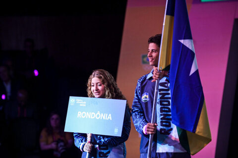 Estudantes-atletas representam delegação escolar de Rondônia na abertura dos Jogos da Juventude, em Brasília