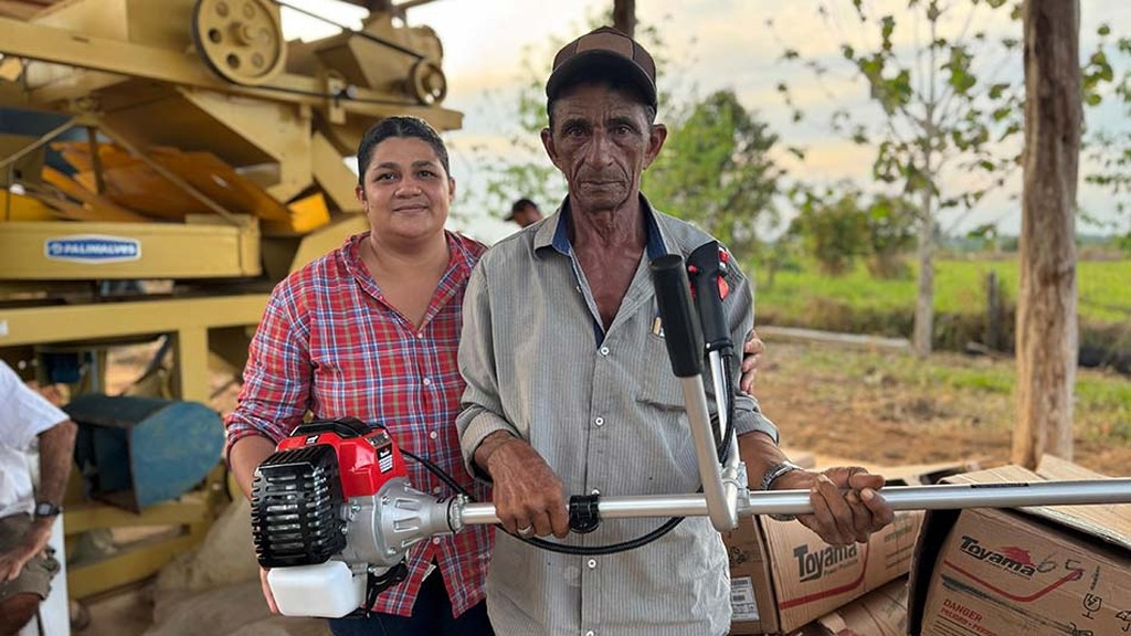 Governo de RO impulsiona agricultura familiar com entrega de roçadeiras em Candeias do Jamari - Gente de Opinião