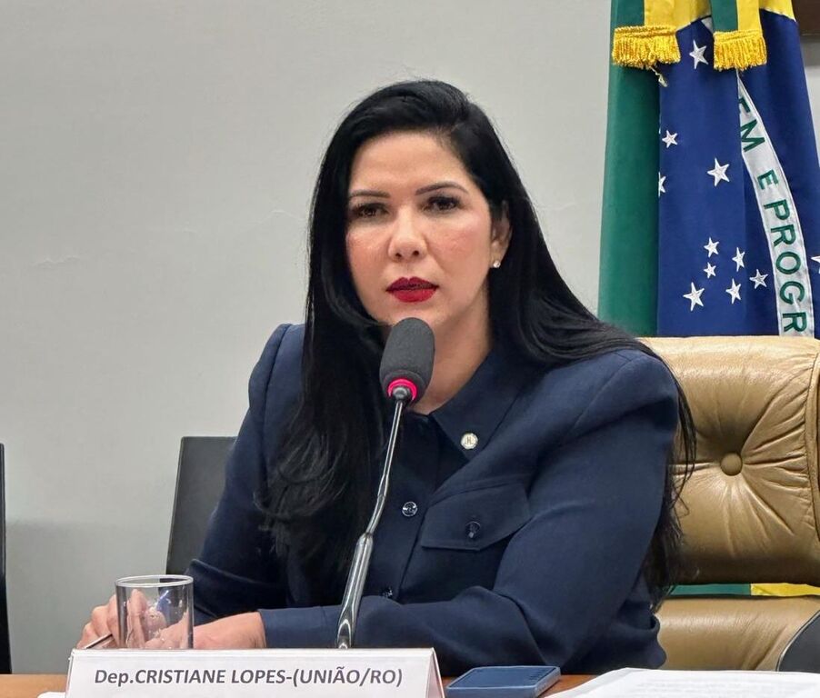 Deputada Cristiane Lopes vota SIM à urgência do PL da Anistia - Gente de Opinião