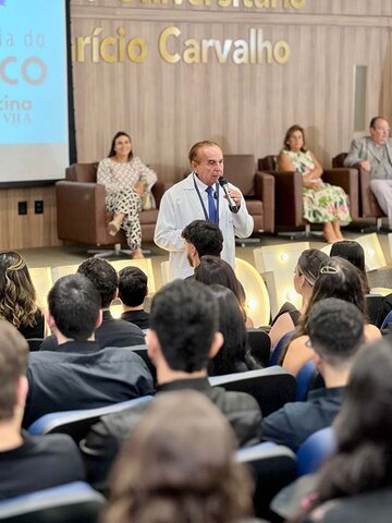 Dr. Aparício Carvalho celebra nota 5 do MEC em Medicina como marco de excelência, liderança e legado - Gente de Opinião