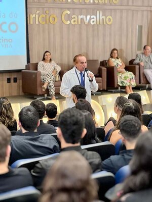 Dr. Aparício Carvalho celebra nota 5 do MEC em Medicina como marco de excelência, liderança e legado