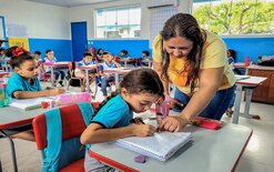 Mais de R$ 7 milhões são destinados pelo governo de Rondônia para a valorização dos servidores da Educação 