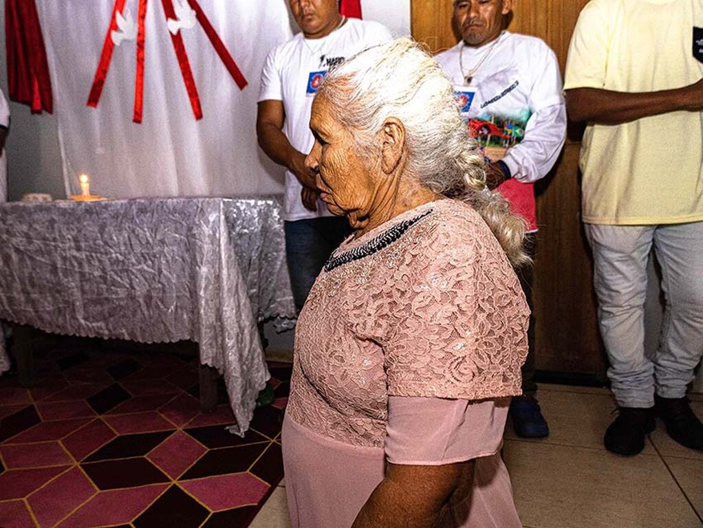 Alice Paes Serrath participando da Festa do Divino em Pimenteiras do Oeste - Gente de Opinião