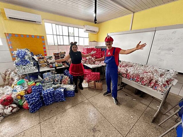 Deputada federal Cristiane Lopes e vereador Pedro Geovar promovem grande evento do Dia das Crianças no bairro Conceição - Gente de Opinião