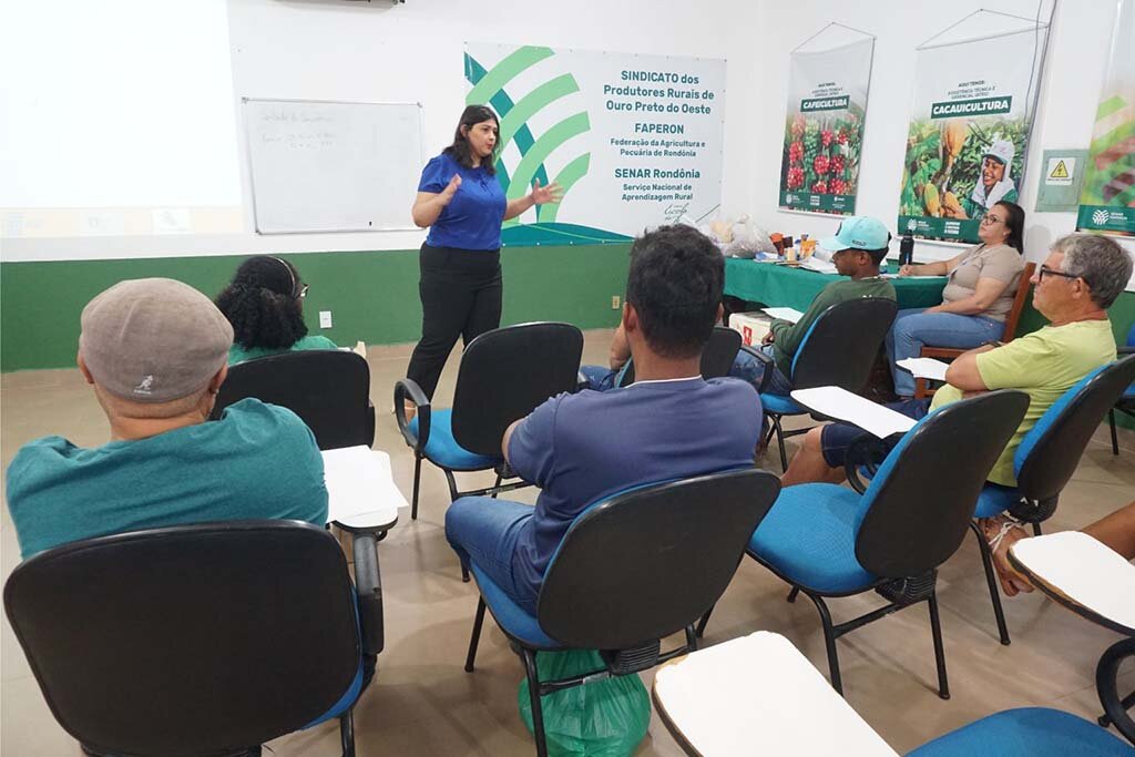 Capacitação em Ouro Preto do Oeste fortalece a cadeia produtiva do cacau em Rondônia, com foco em sustentabilidade, gestão e novas oportunidades de mercado. - Gente de Opinião