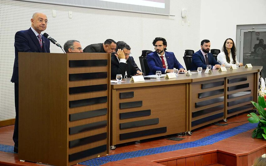 “MPT e Justiça do Trabalho são pilares indissociáveis na defesa dos direitos sociais”, afirma presidente do TRT-14 durante posse da nova gestão do MPT