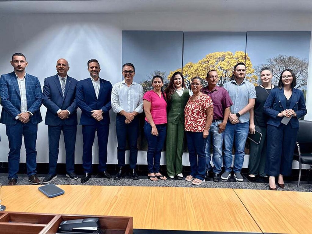 Deputada Federal Cristiane Lopes reforça compromisso com os produtores rurais do distrito de Rio Pardo em reunião decisiva - Gente de Opinião