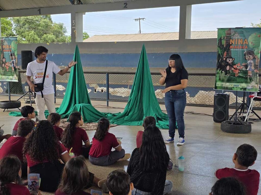Literatura amazônica: “Jornada Literária de Nina Macaca” leva encanto e leitura a escolas de Candeias, Itapuã e Ariquemes - Gente de Opinião