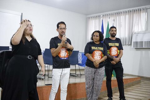 Com roda de conversa, minidocumentário sobre Hip Hop é exibido em escola de Vilhena