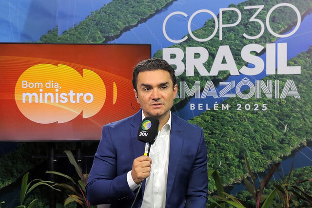 De acordo com o ministro Celso Sabino, o Brasil caminha para chegar a marca de 10 milhões de turistas internacionais em 2025, o que estava previsto como meta para 2028. Foto: Daniel Hiroshi/EBC - Gente de Opinião
