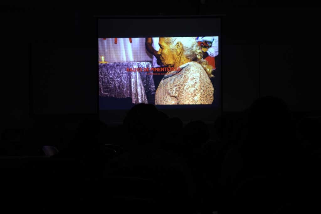 Minidocumentário sobre pioneira de Pimenteiras do Oeste é exibido para estudantes de Vilhena - Gente de Opinião