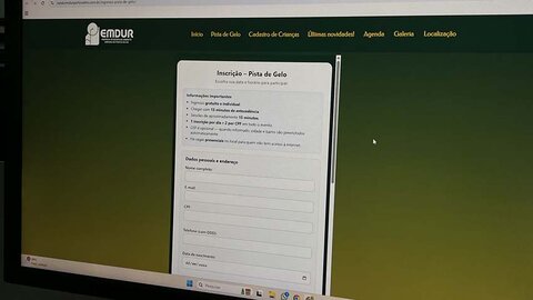 Inscrições para a pista de gelo já estão abertas e diversão para toda a família começa no sábado (29)