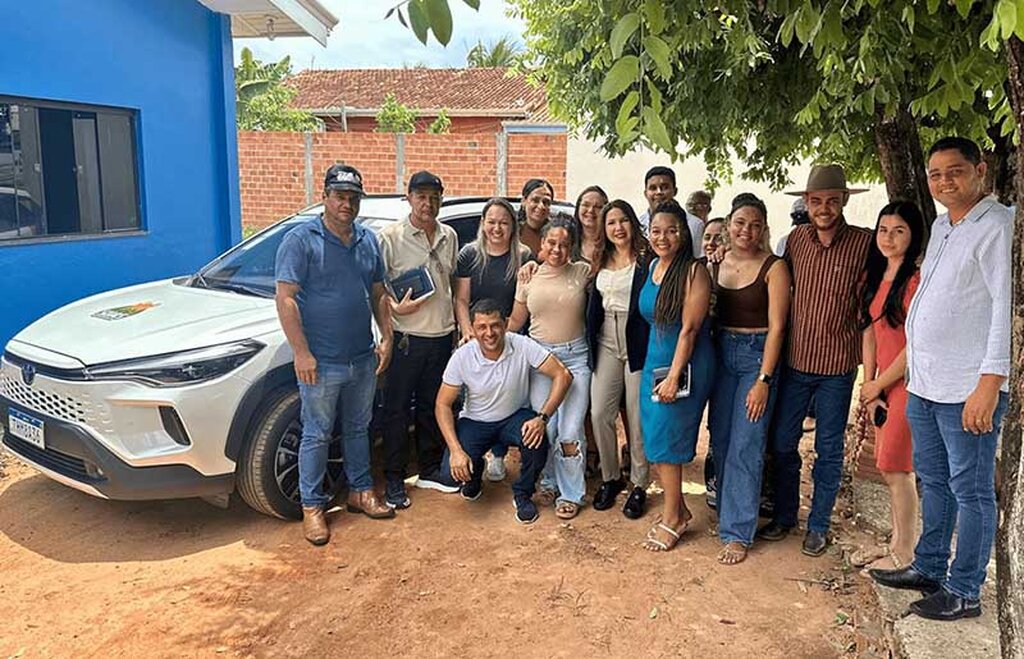 Cristiane Lopes entrega veículo e equipamentos para fortalecer a Assistência Social em Novo Horizonte d’Oeste (RO) - Gente de Opinião