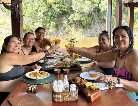 Indígena Eva Potiguara celebra conexão com natureza, cultura e gastronomia em Rondônia