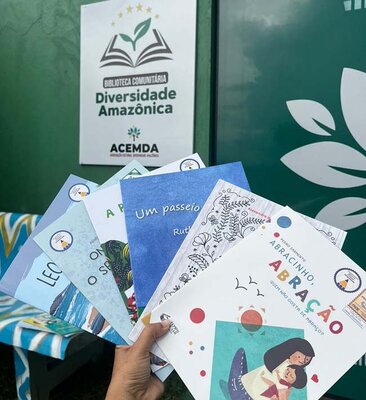 Biblioteca Comunitária da Associação Cultural Diversidade Amazônica recebe doação de mais de 600 livros do Ministério da Educação
