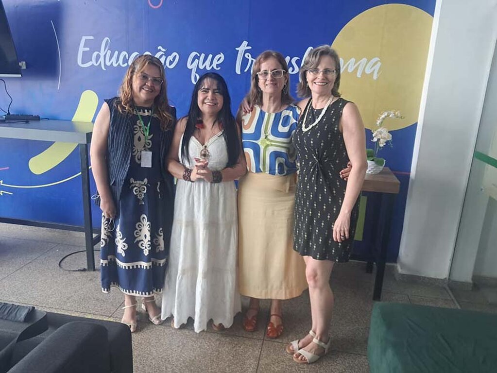 Professoras: Iza Reis,  a escritora  Profa Dra  Eva Potiguara,  Sandra Ferrari e Lediane Felzke - Gente de Opinião