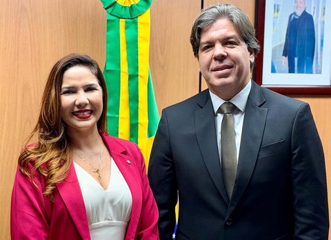 Cristiane Lopes anuncia início da construção da torre 5G em Extrema e celebra avanço histórico para o Distrito