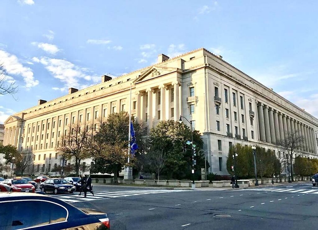 Denunciada ao Departamento de Justiça dos EUA Práticas Fraudulentas de Advogados de Imigração - Gente de Opinião