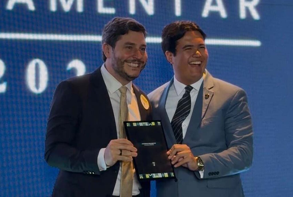 Dr. Maurício Carvalho é premiado como Melhor Parlamentar de Rondônia pelo Ranking dos Políticos - Gente de Opinião