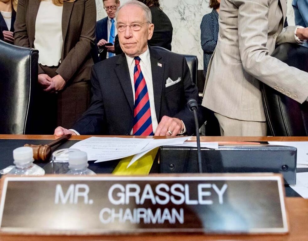 Senate Judiciary Committee Chairman Chuck Grassley (R-Iowa) - Gente de Opinião