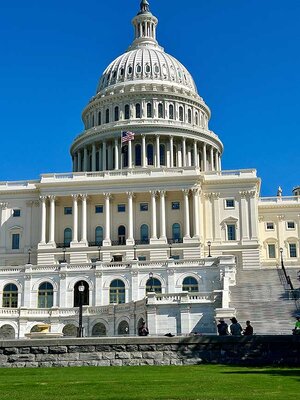 Samuel Saraiva apresenta ao Comitê Judiciário do Senado dos Estados Unidos proposta legislativa sobre o uso do polígrafo como instrumento complementar de defesa em processos civis e criminais Americano