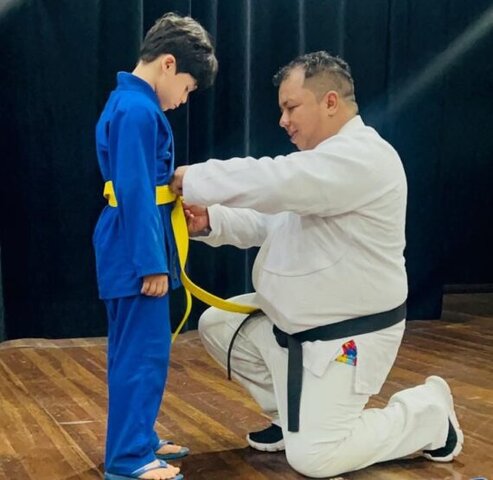 A troca de faixa ofereceu um momento de emoção para alunos, profissionais e familiares - Gente de Opinião