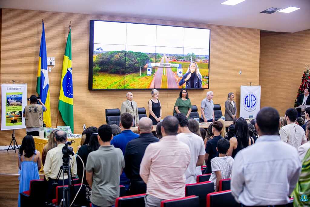 Literatura: Coletânea Porto Velho em Poesia é lançada na Assembleia Legislativa do Estado de Rondônia  - Gente de Opinião