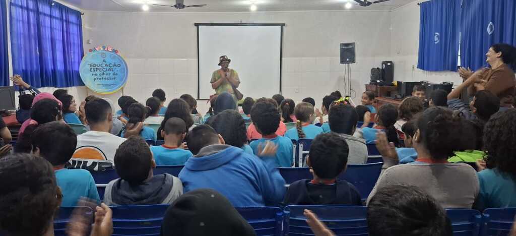 As Aventuras de Vô Capistana” encanta Rondônia, durante o Sesc 52 - Gente de Opinião