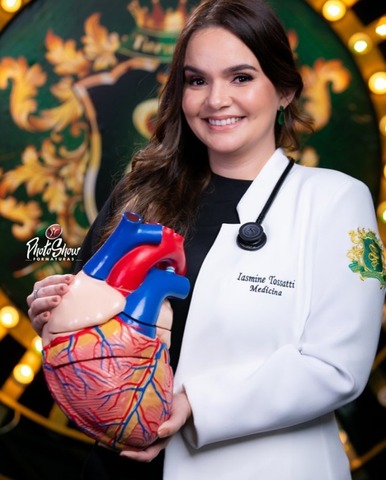 Iasmine Tossatti - Gente de Opinião