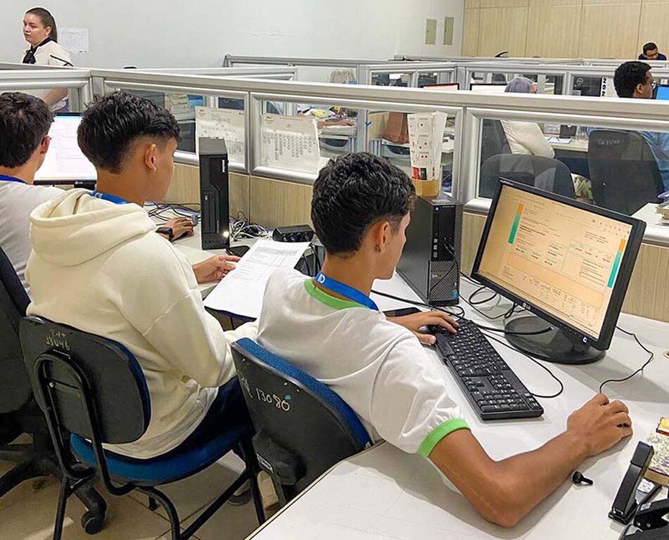 Jovens aprendizes têm acesso a novas oportunidades de qualificação. Nessa semana, estão disponíveis 75 vagas destinadas a aprendizes no Sine-RO - Gente de Opinião