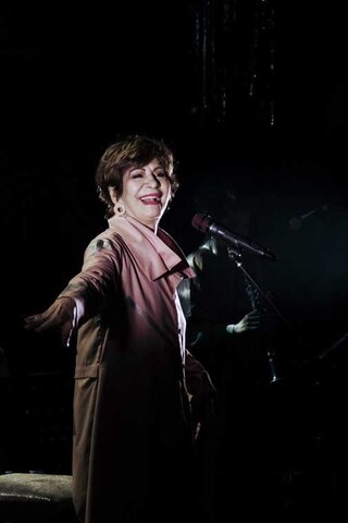 Com participação especial da filha Amora, Sandra Pêra sobe ao palco do TJA com novo show em homenagem a Gonzaguinha - Gente de Opinião