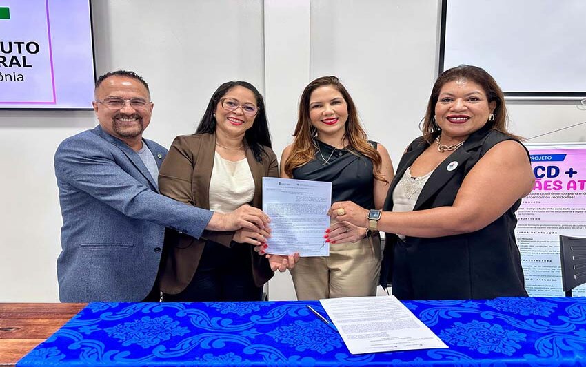 Deputada Cristiane Lopes entrega Laboratório de Corte e Costura e LABATIVA para fortalecer inclusão de famílias atípicas em Porto Velho